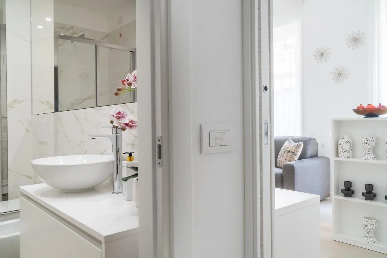 Brera Charming Apartments R&R Milan Italy